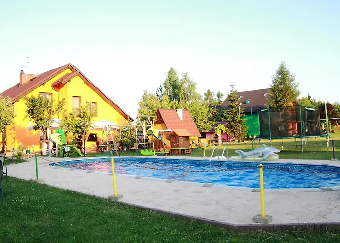 Eko Hotel Na Wierzynka & Park Pinokia